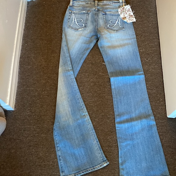 BNWT VINTAGE WOMENS LOW RISE FLARE JEANS - ANONAME - SIZE 26 - Picture 3 of 6